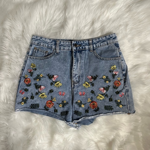 Pants - Embroidered Floral Denim Shorts - Light Blue
